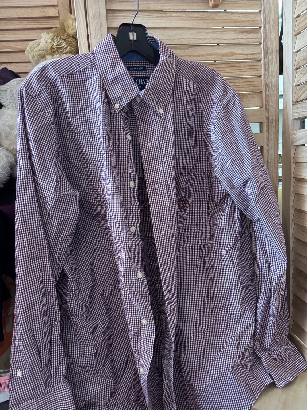 Chaps Men's Burgundy Gingham Button-Down Shirt Medium